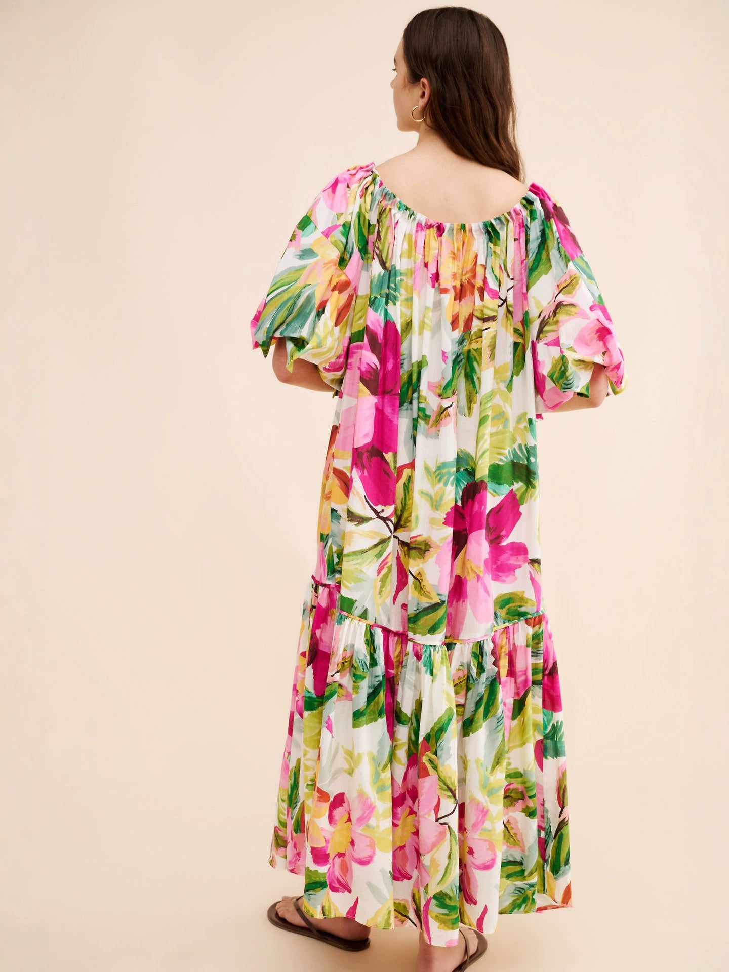 Floral print square neck puff sleeve maxi dress