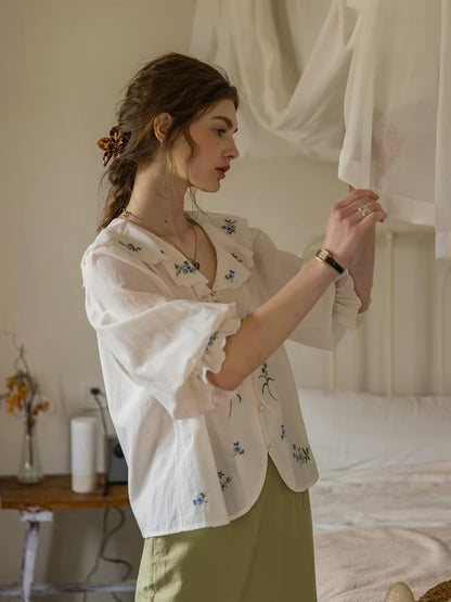 white floral embroidery ruffle collar and tie shirt