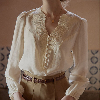 white Embroidery V-Neck French Retro Chic Shirt