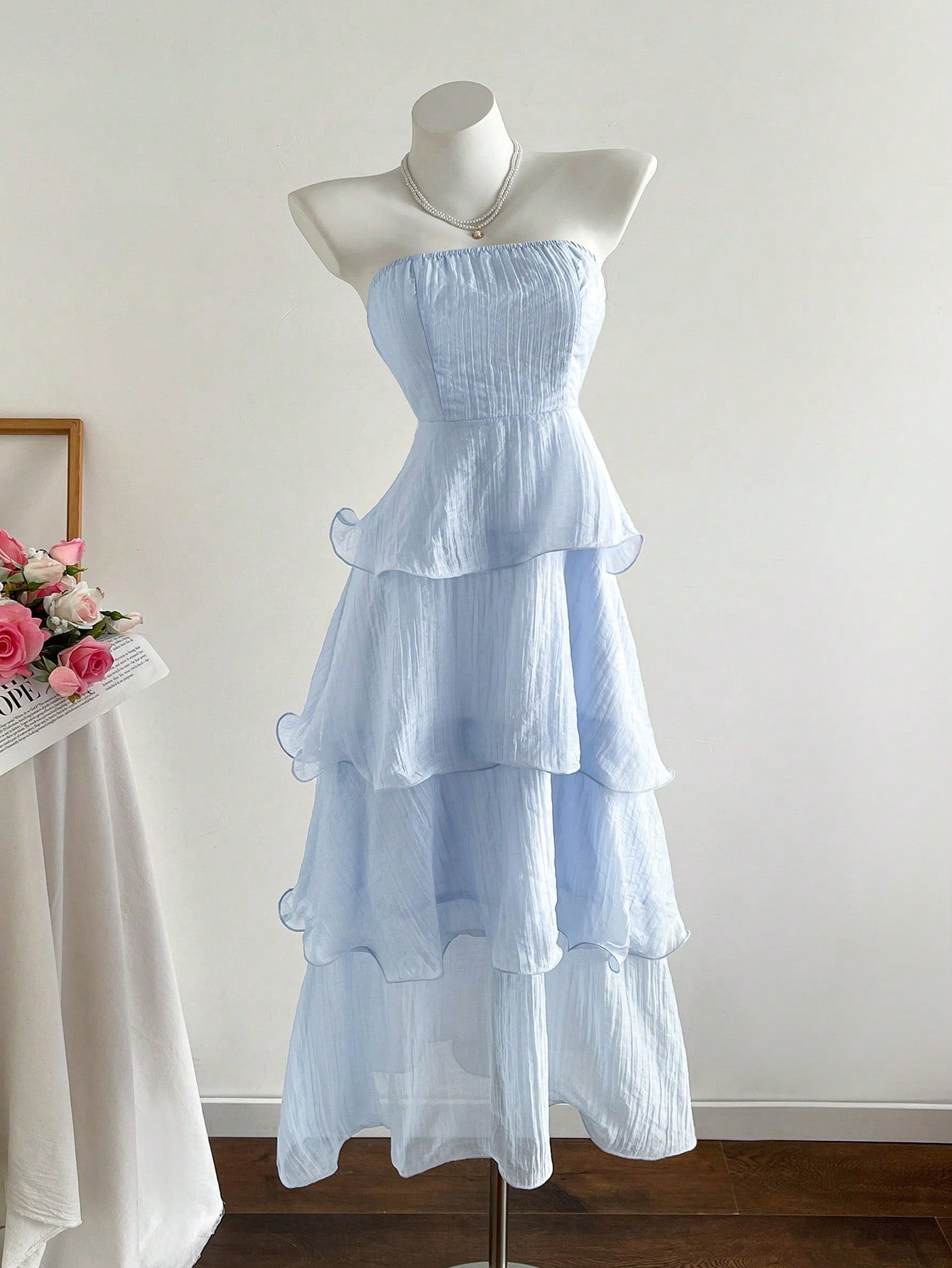 kate Strapless ruffled cake midi dress