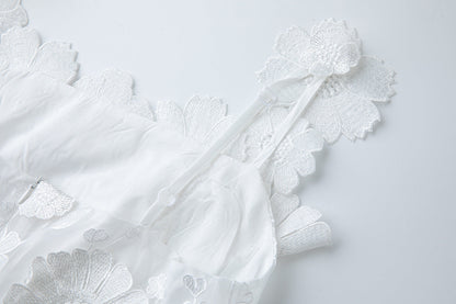 georgia 3d Floral Lace mini Dress in white
