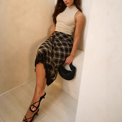 plaid lace fit hip skirt