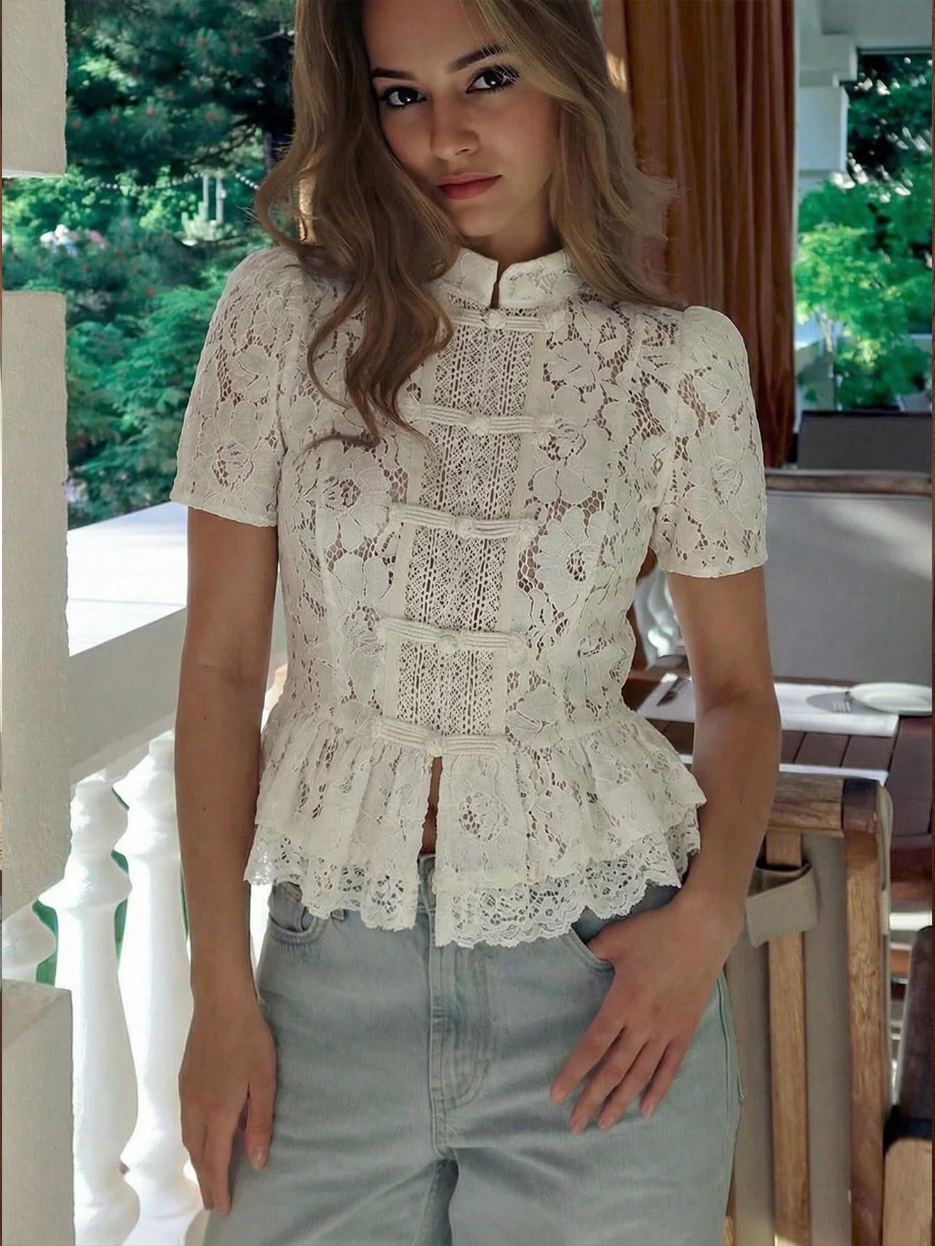 white lace stand-up collar tops