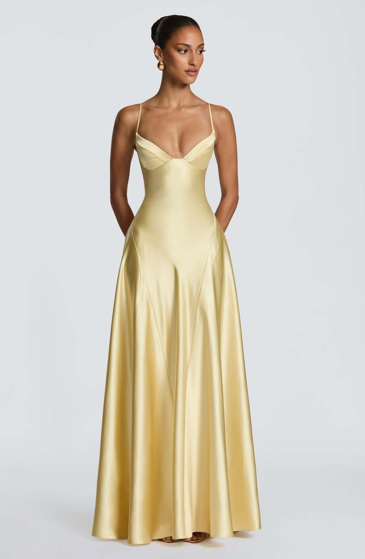 yellow Spaghetti Deep V Large Swing maxi Dress
