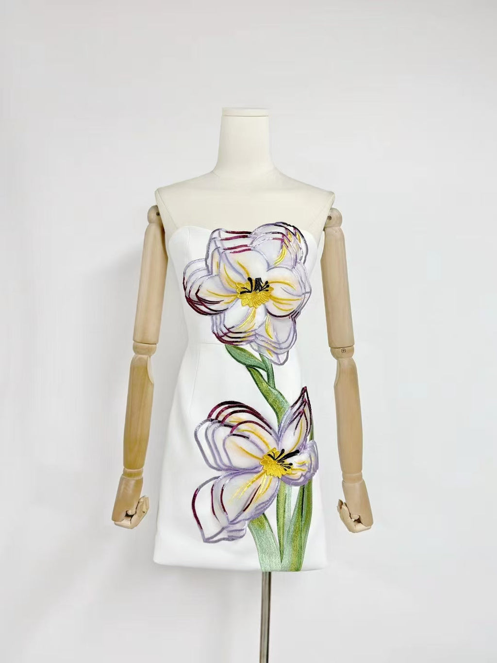 Rosario Appliqué Floral Bustier Mini Dress in white
