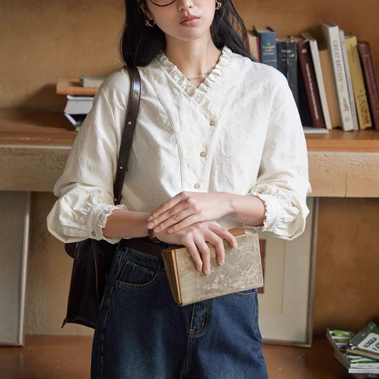 whtie plaid V-neck ruffled  long-sleeve shirt