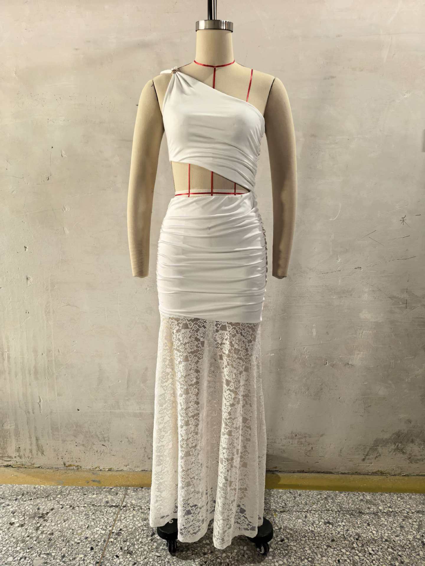white slanted shoulder cutout sleeveless two piece set