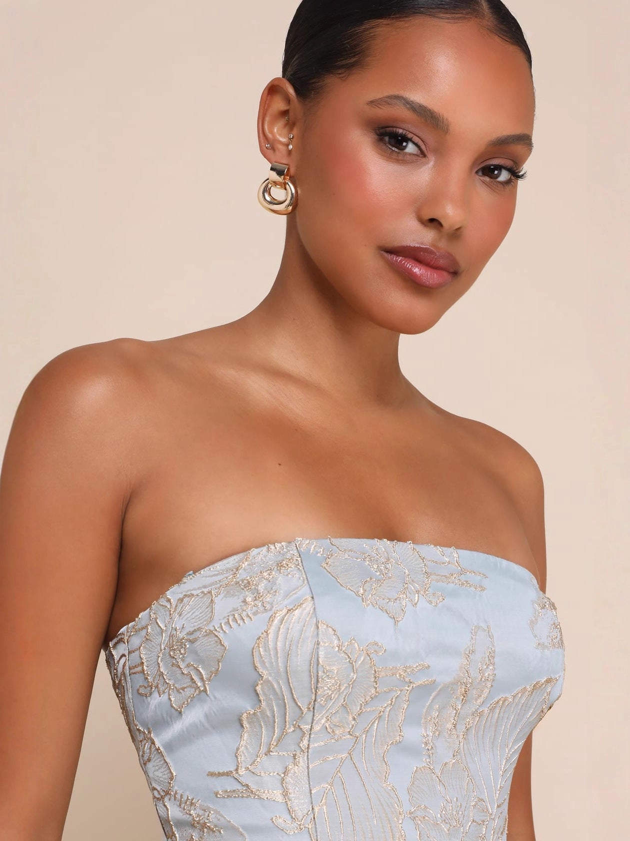 blue bandeau high-waisted flower mini dress