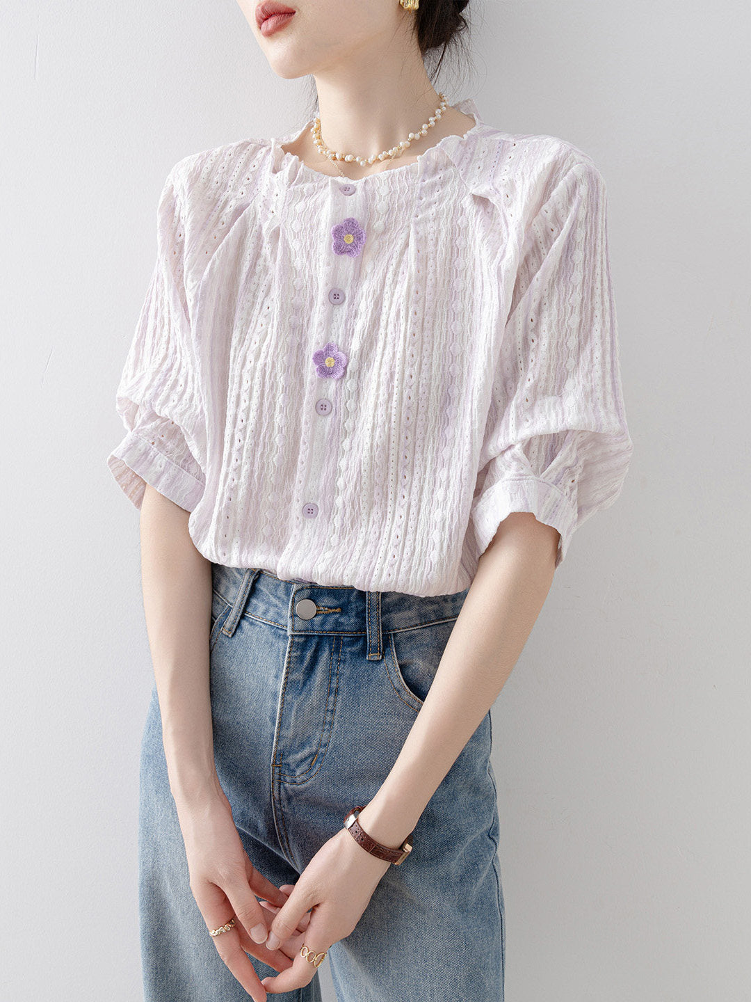 Loose-fitting round neck short-sleeved openwork shirt