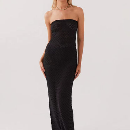 black Hollowed-out backless strapless maxi dress