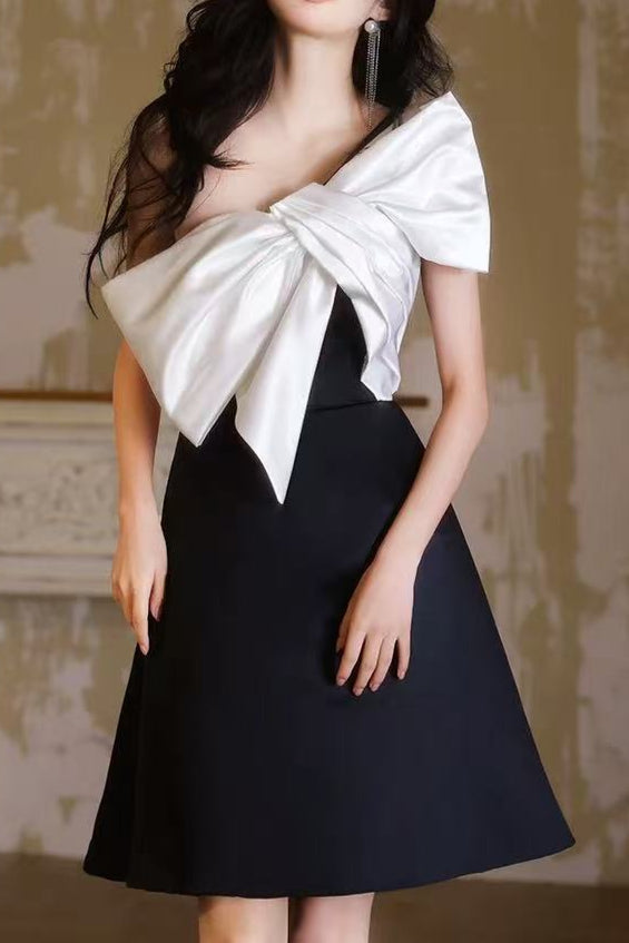 BOW-TIE OFF-SHOULDER MINI DRESS