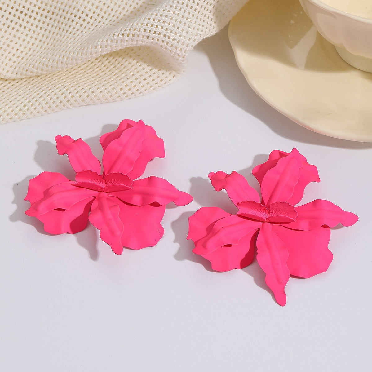 Lrregular Three-Dimensional Flower Design Earrings