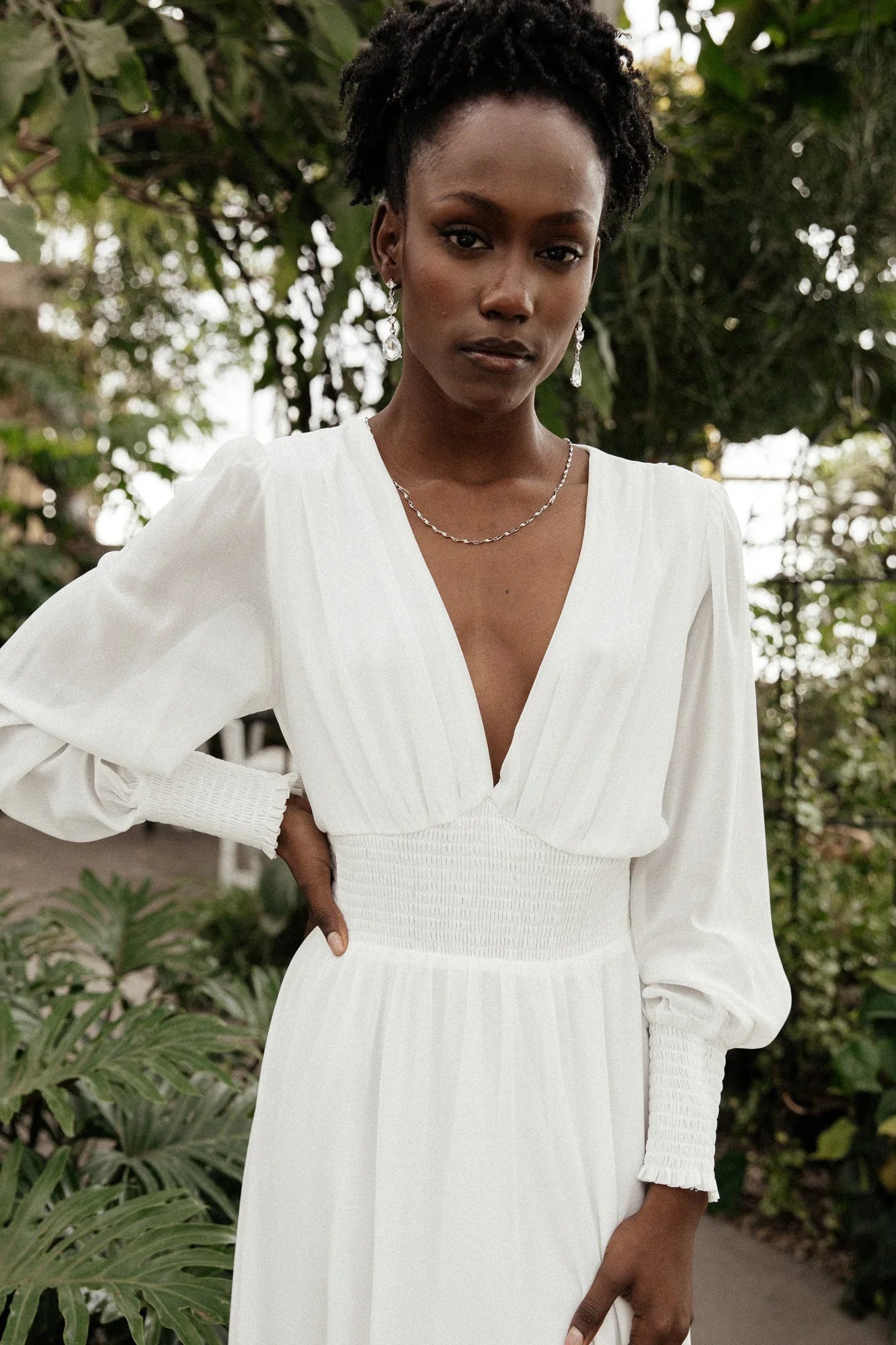 Olivia v-neck tulle Maxi Dress | White